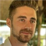 Soy alguien con mucha paciencia para tratar de dar el mejor servicio a los alumnos